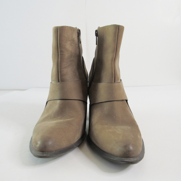 ALDO Tan/Brown Strappy Block Heel, Booties SZ 7.5 - Picture 9 of 9